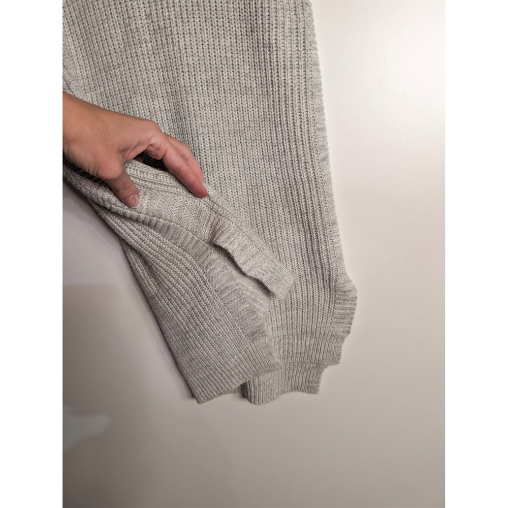 Cloud Chaser Sleeveless Sweater Sz L - Picture 2 of 3
